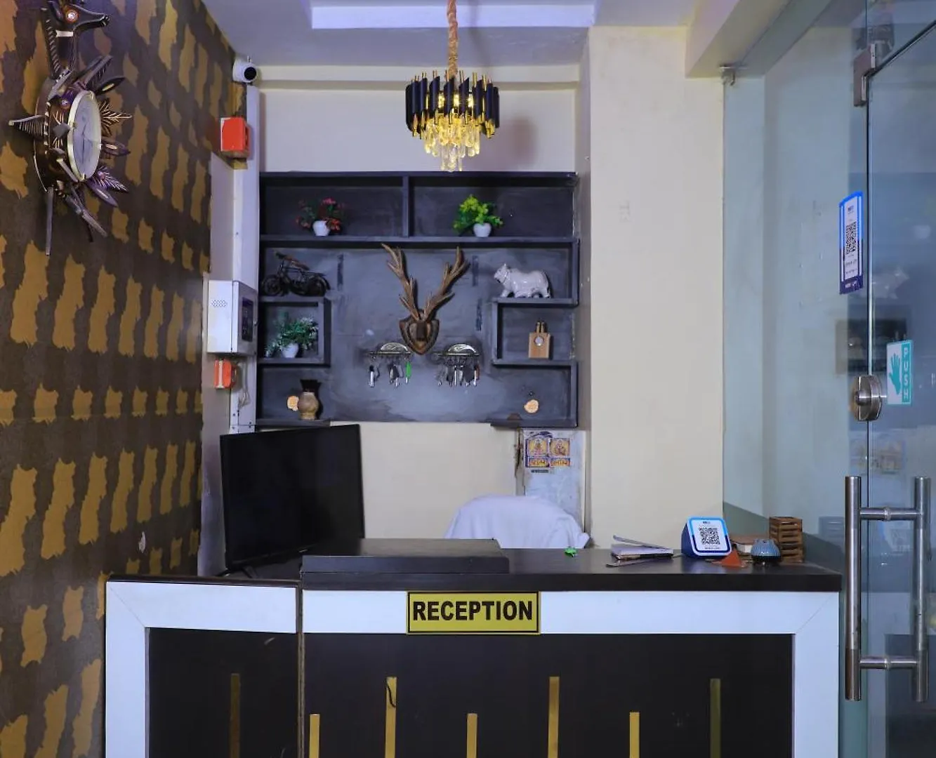 Hotel Elite Inn Agra   Agra (Uttar Pradesh)